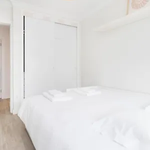 Apartment Center 3 Bdr - Family Haven, Cascais