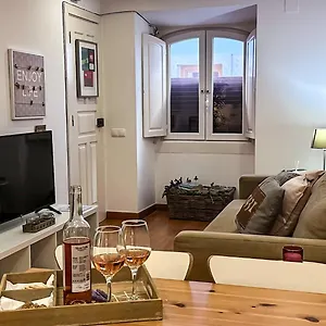 Apartment T2 -cascais Center - 100m From, Cascais